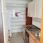 Charming Apartment Historic Centre Granada 80 M² + Balcony