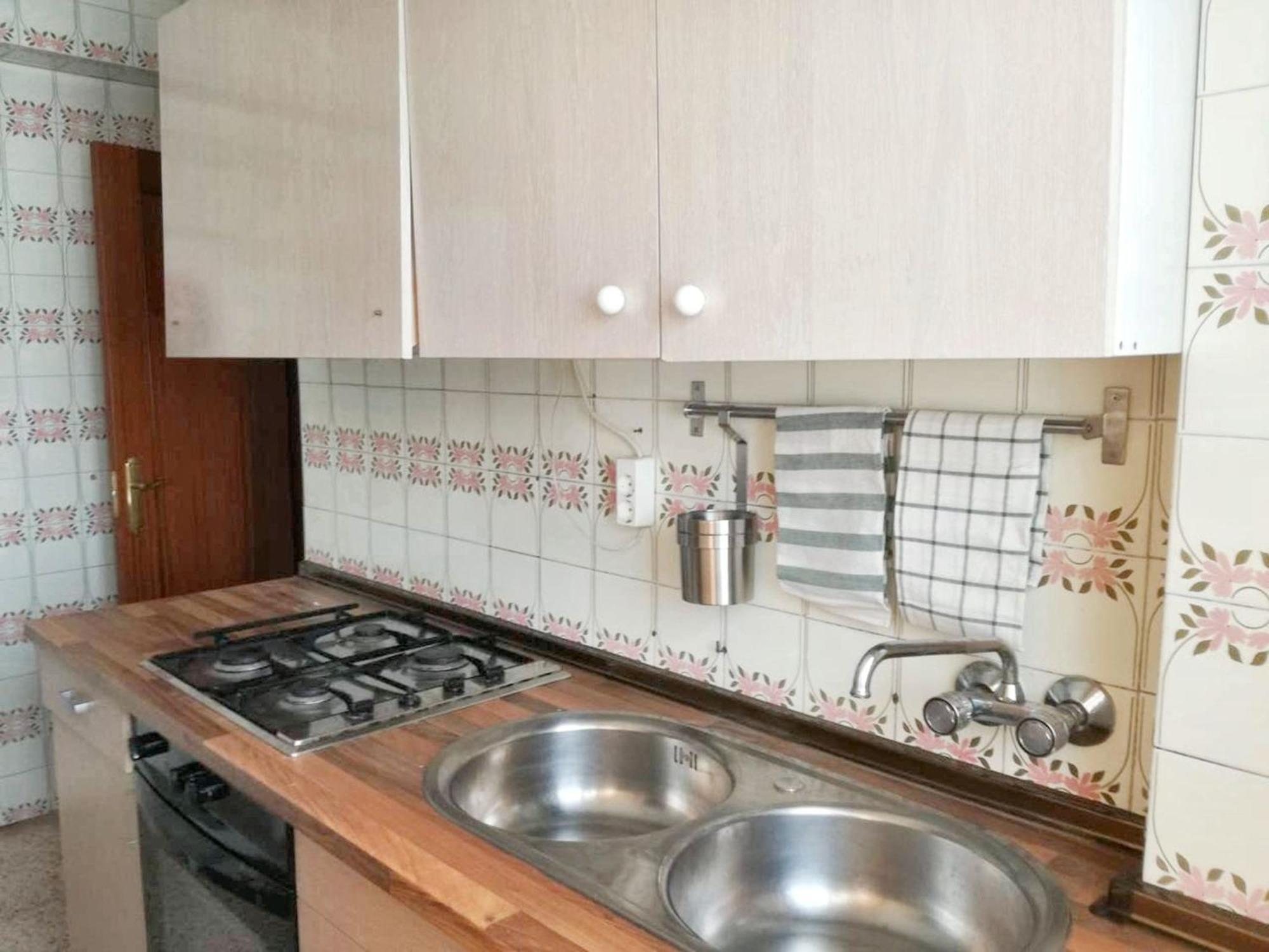 Charming Historic Centre 80 M² + Balcony Pangsapuri *